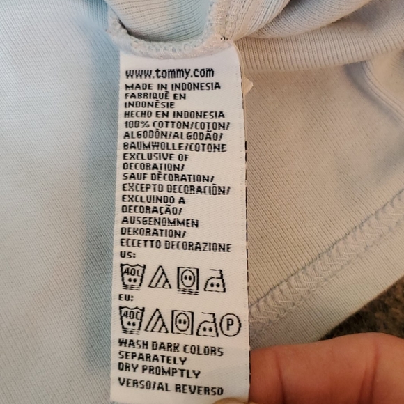 Tommy Hilfiger collared shirt - Picture 6 of 7